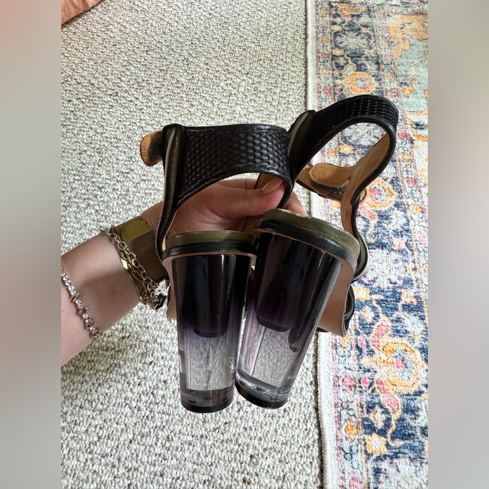 L.A.M.B. Sandals Carter Black and Green Translucent Heel 7.5 M - Picture 6 of 6